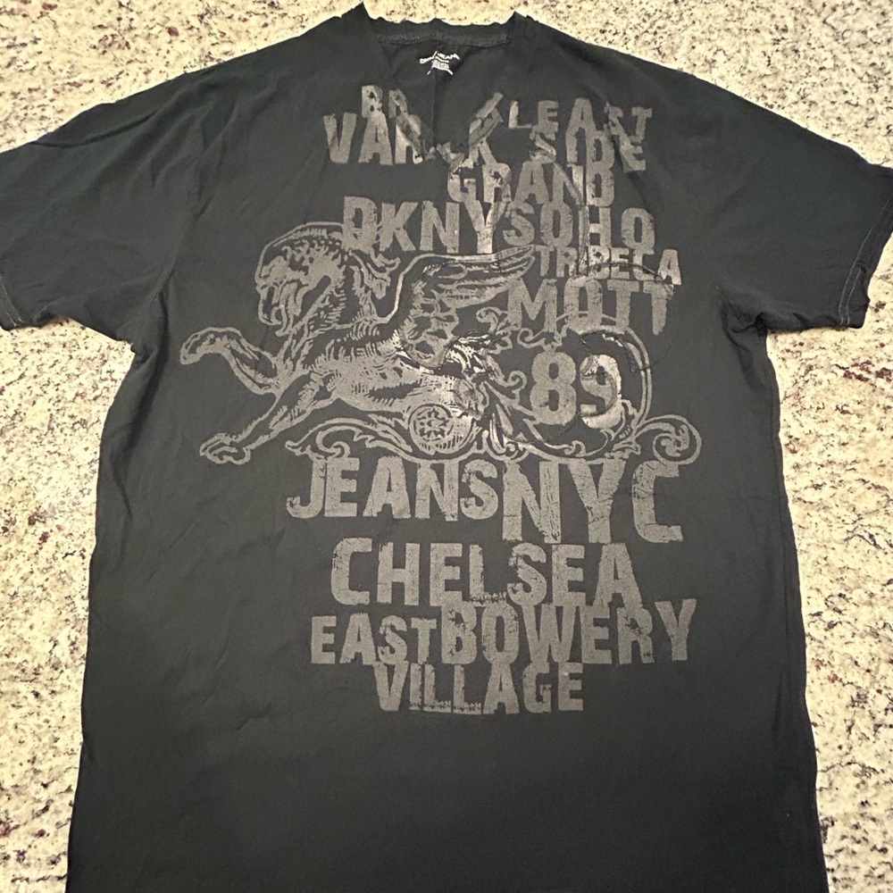 DKNY Men's Graphic V Tee - Charcoal Gray XXL